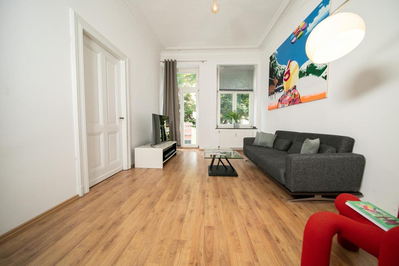 White 60 Qm Apartment - Zentral - Balkon - Messe Düsseldorf Kültér fotó