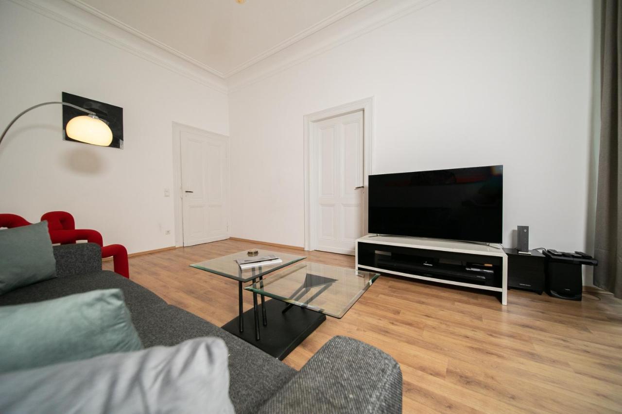 White 60 Qm Apartment - Zentral - Balkon - Messe Düsseldorf Kültér fotó